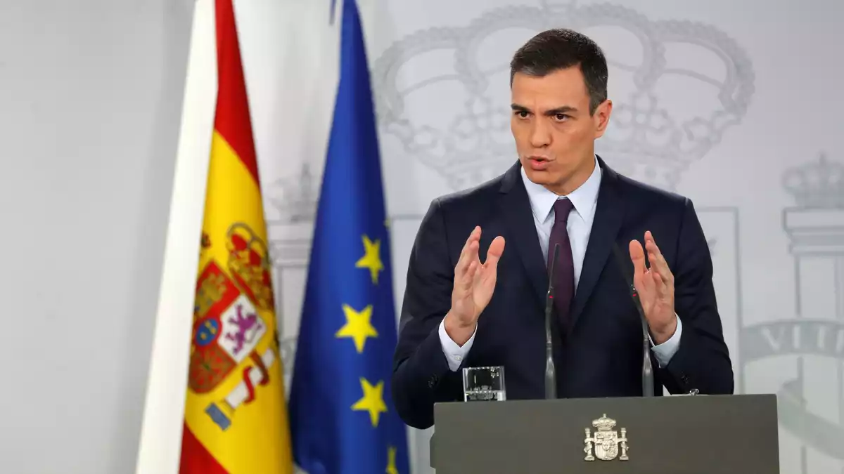 Pedro Sánchez durant la compareixença