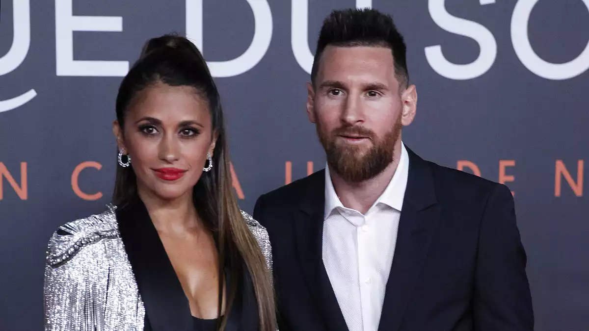 Antonella Roccuzzo i Leo Messi a l'estrena del 'Messi X Cirque du Soleil', el 10 d'octubre del 2019