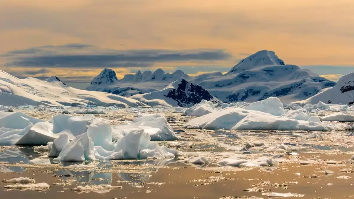 Imatge de l'Antàrtida en un dia de molta calor
