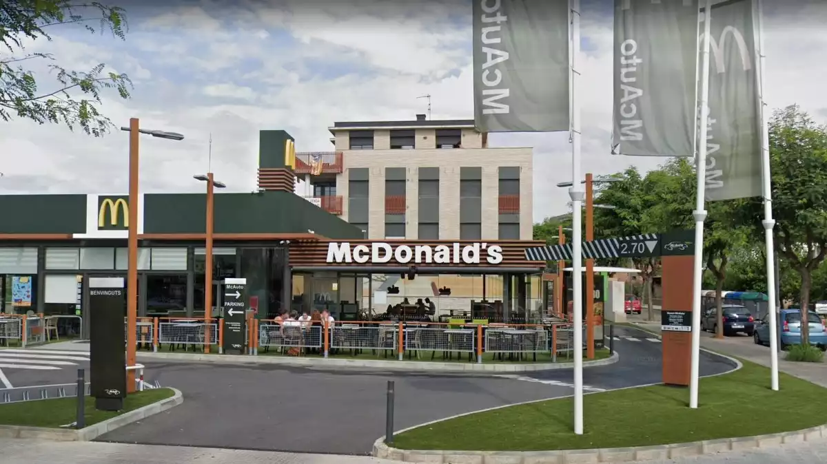 El robatori s'ha produït al restaurant McDonald's de Torredembarra