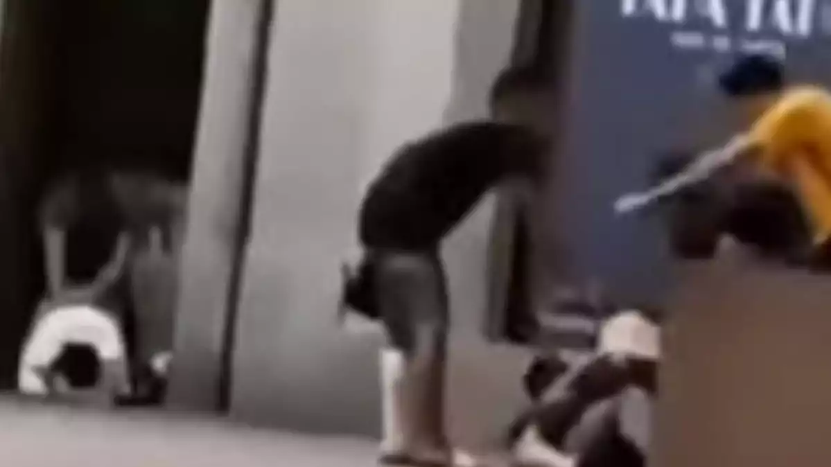Una parella interrompuda per una baralla mentre feia sexe a Barcelona