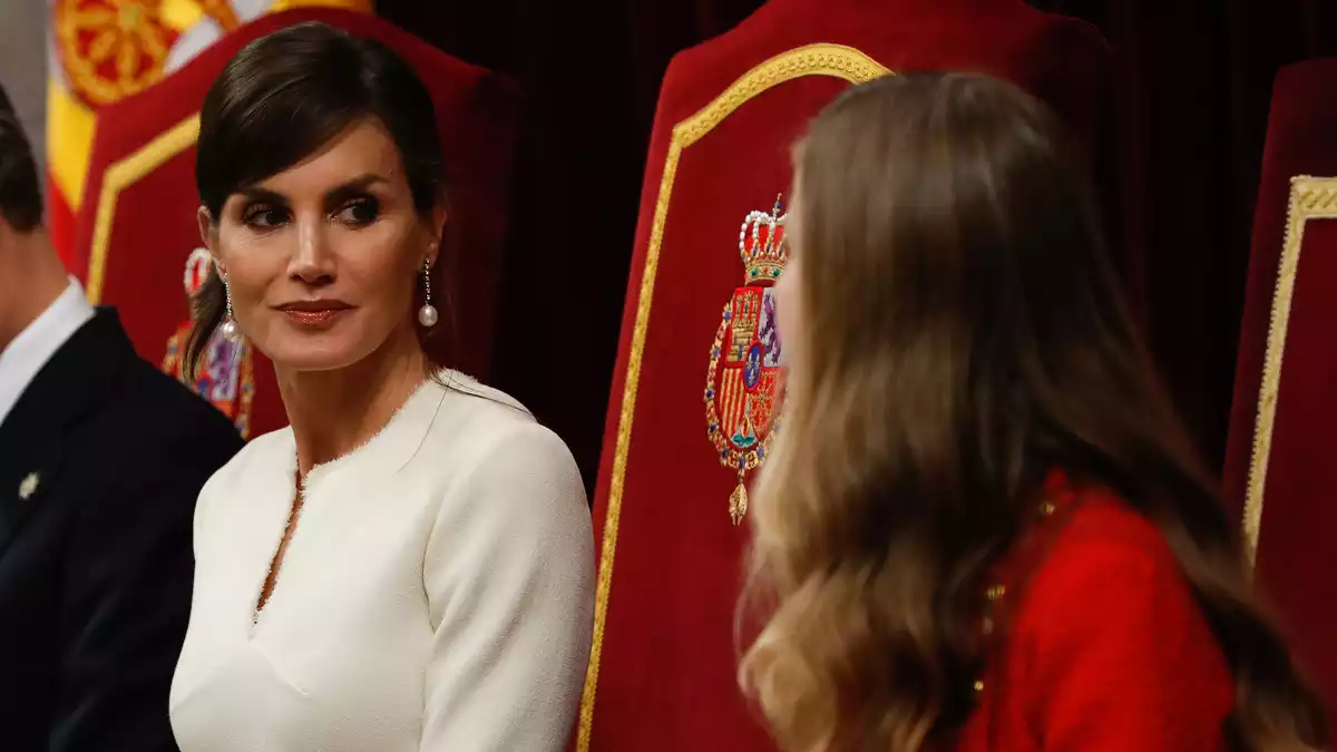 La reina Letícia i la princesa Elionor a l’obertura de les Corts (03-02-2020)
