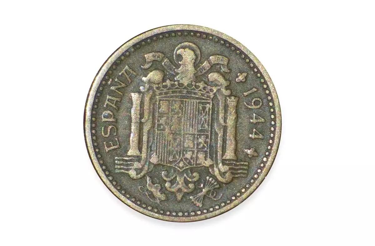 Una moneda de 1944.