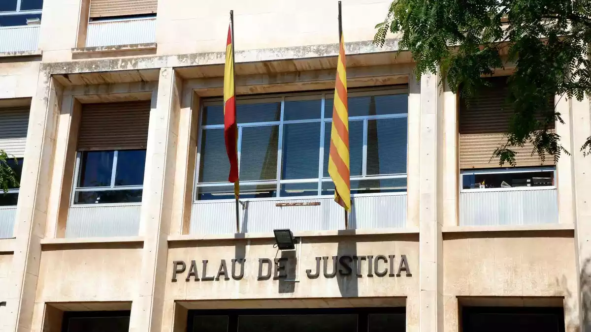 Façana del Palau de Justícia de Tarragona