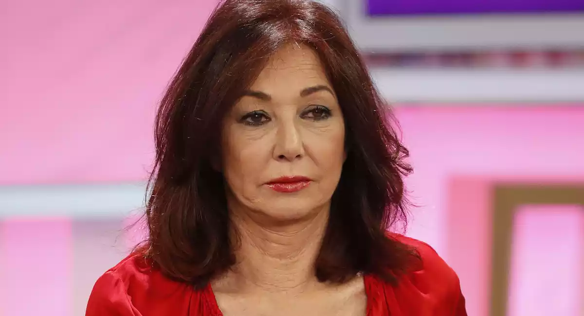 Ana Rosa Quintana al plató de Telecinco