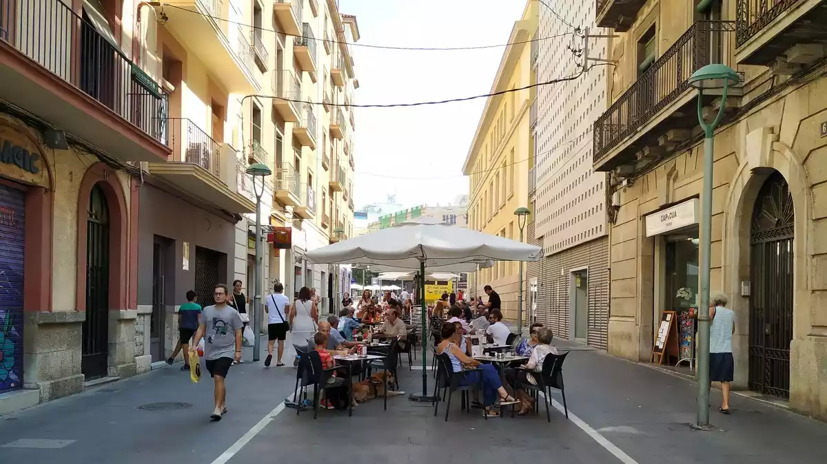 El carrer Lleida és un dels punts amb més terrasses per metre quadrat de Tarragona.