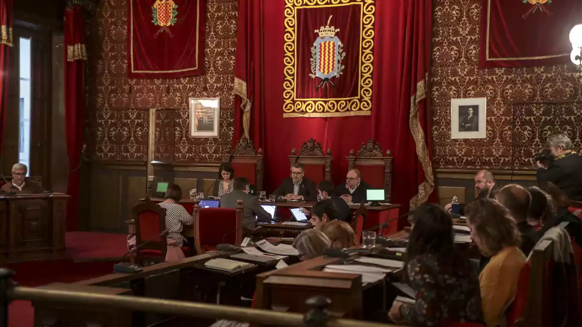 Reunió del consell plenari de l'Ajuntament de Tarragona