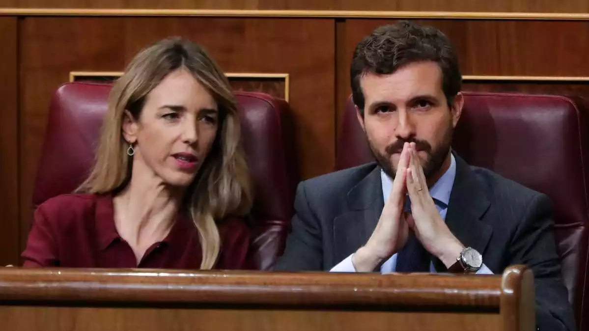 Pablo Casado i Cayetana Álvarez de Toledo al Congrés dels Diputats el 5 de gener de 2020.