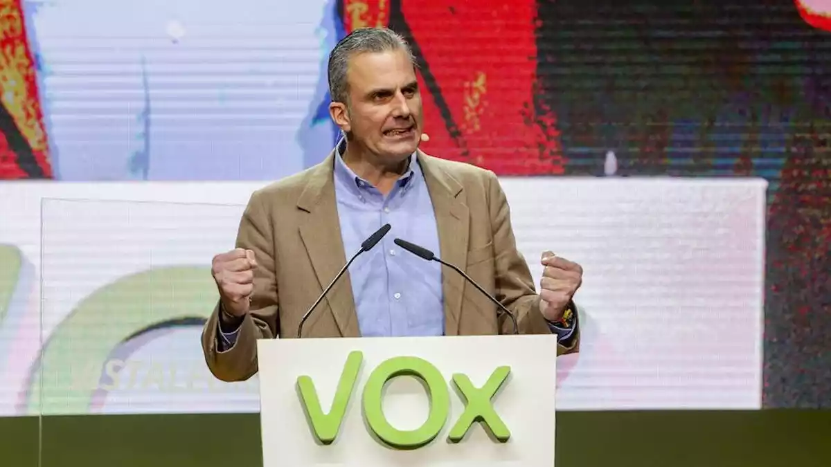 Javier Ortega Smith a l'assemblea de Vox el 8 de març de 2020.