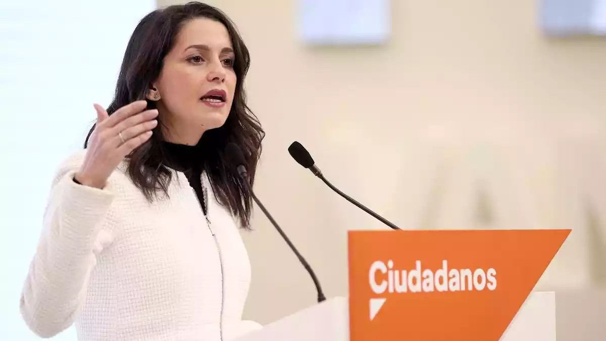 Inés Arrimadas, en una roda de premsa la tardor de 2019.