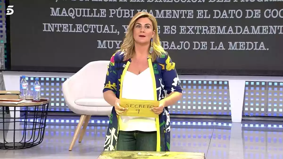 Carlota Corredera presentando 'Sálvame'